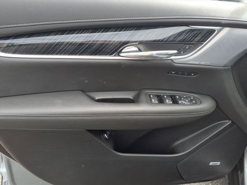 Certified 2024 Cadillac XT6 Premium Luxury w/ LPO, Floor Liner Package image 24