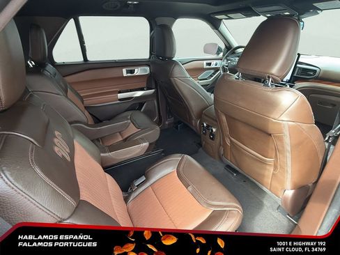 Used 2023 Ford Explorer King Ranch w/ Technology Package RWD image 28