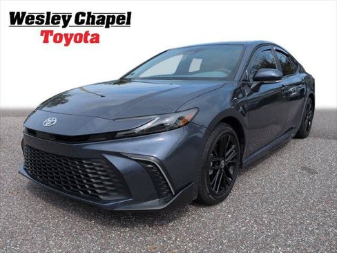 Certified 2026 Toyota Camry SE FWD image 1
