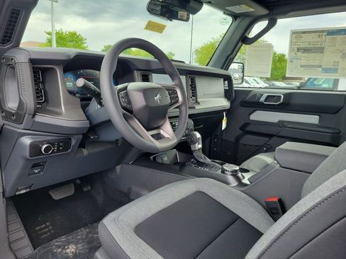 New 2026 Ford Bronco 2-Door AWD/4WD image 16