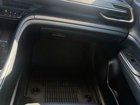 Used 2023 Toyota Crown XLE image 32