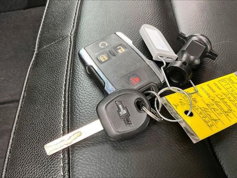 Used 2020 Chevrolet Colorado ZR2 image 11