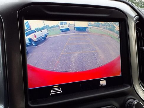 Used 2021 Chevrolet Silverado 1500 LT Trail Boss w/ Bed Protection Package AWD/4WD image 24