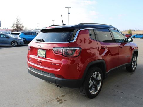 Used 2018 Jeep Compass Limited image 7