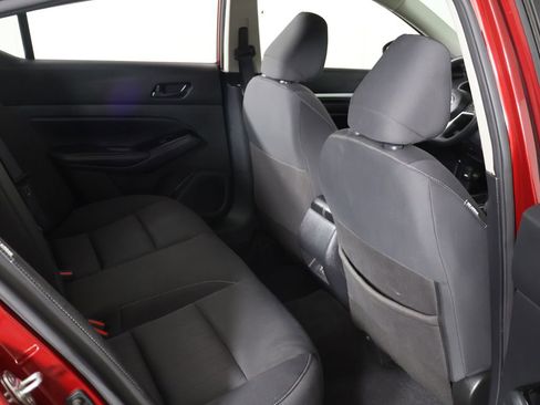 Used 2023 Nissan Altima 2.5 SV FWD image 24