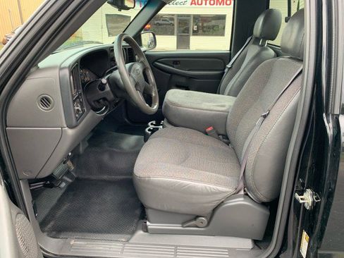 Used 2004 Chevrolet Silverado 1500 W/T image 7