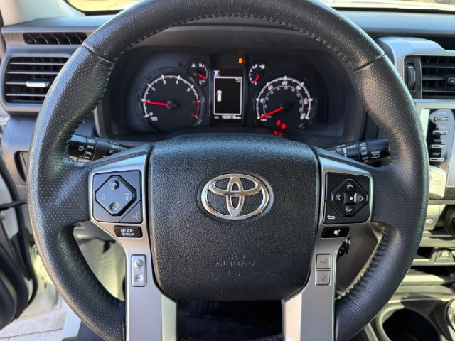 Used 2021 Toyota 4Runner SR5 AWD/4WD image 15