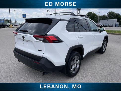 Used 2024 Toyota RAV4 XLE w/ Convenience Package FWD image 8