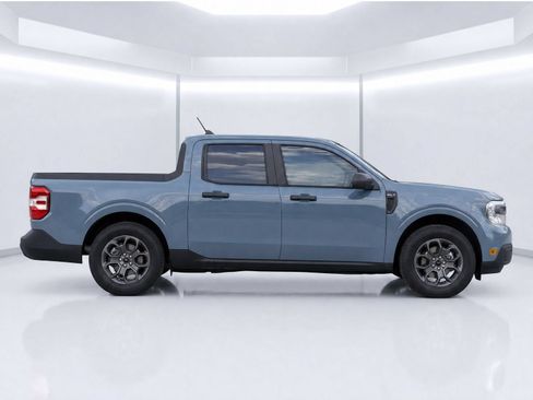 Used 2023 Ford Maverick XLT FWD image 3