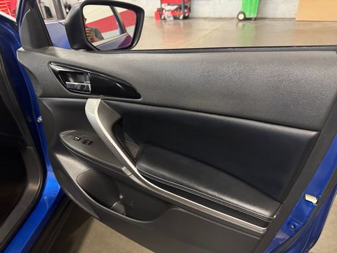 Used 2023 Mitsubishi Eclipse Cross SE AWD/4WD image 18