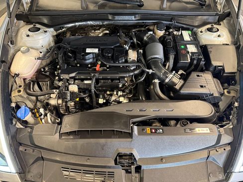 Used 2023 Hyundai Sonata Limited image 24