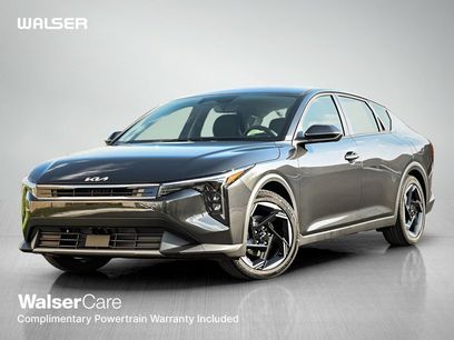 New 2025 Kia K4 EX