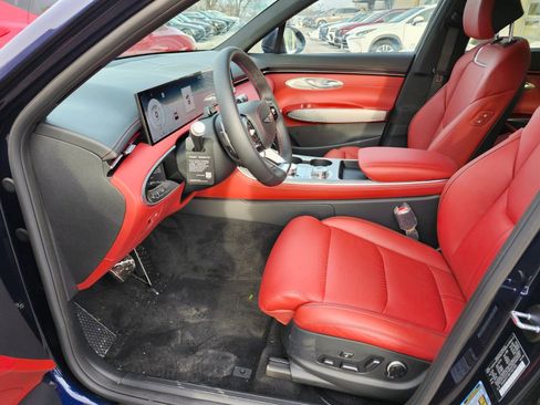 New 2026 Genesis GV70 2.5T Sport Prestige image 18