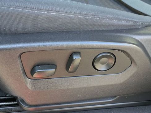 Used 2022 GMC Sierra 1500 Elevation image 27