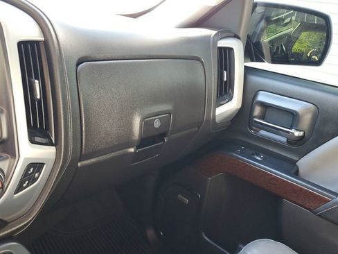 Used 2018 GMC Sierra 1500 SLT w/ SLT Premium Package AWD/4WD image 26