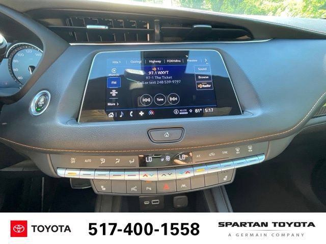 Used 2022 Cadillac XT4 Sport w/ Enhanced Visibility Package AWD/4WD image 19