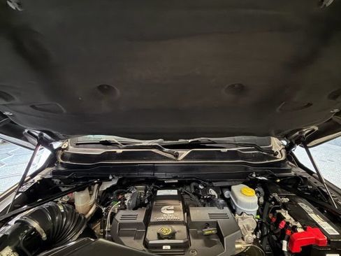 Used 2022 RAM 2500 Limited AWD/4WD image 19