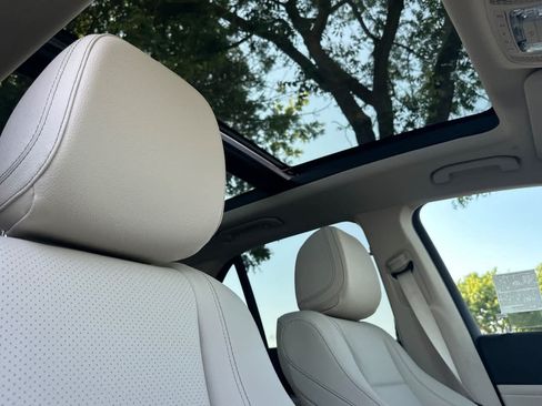 New 2026 Mercedes-Benz GLE 450 4MATIC image 16