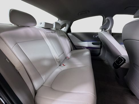 Used 2023 Hyundai Ioniq 6 SEL image 28