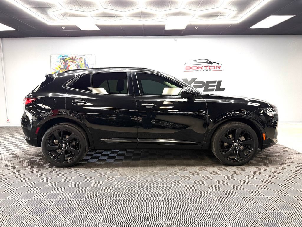 Used 2023 Buick Envision Essence w/ Sport Touring Package FWD image 17