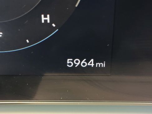 Used 2025 Hyundai Tucson SEL image 2