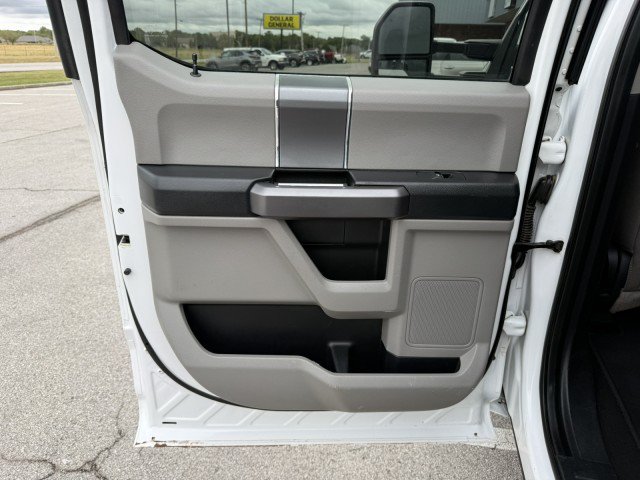 Used 2019 Ford F350 XLT w/ XLT Premium Package AWD/4WD image 26