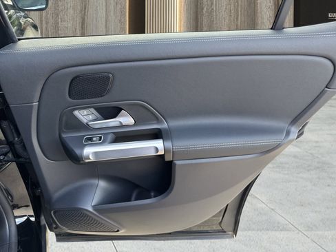 Used 2023 Mercedes-Benz EQB 350 4MATIC SUV w/ Exclusive Package image 50