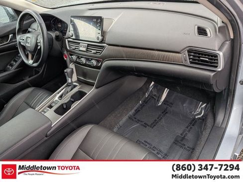 Used 2022 Honda Accord EX-L image 39