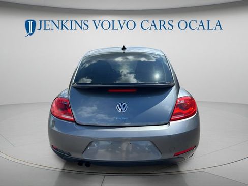 Used 2016 Volkswagen Beetle 1.8T Classic FWD image 4