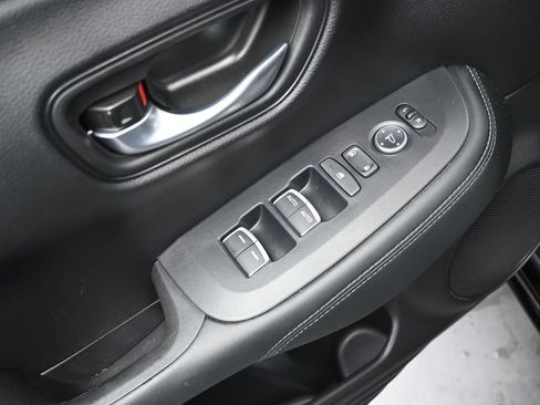 Used 2024 Honda HR-V EX-L image 16