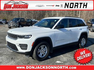 Used 2025 Jeep Grand Cherokee Laredo w/ MOPAR Finishing Package video 1