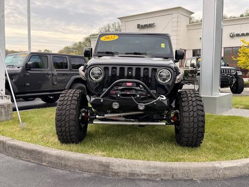 Used 2022 Jeep Gladiator Overland AWD/4WD image 4