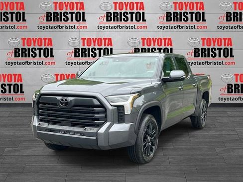New 2026 Toyota Tundra SR5 AWD/4WD image 9