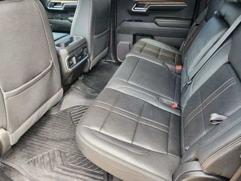 Used 2022 Chevrolet Silverado 1500 High Country image 32