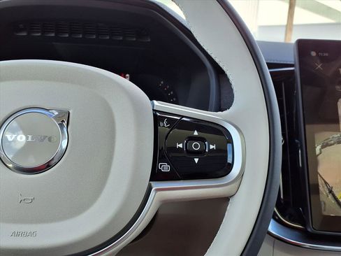 New 2026 Volvo XC90 B6 Ultra image 15