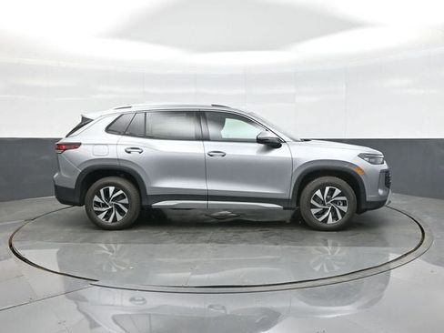 New 2026 Volkswagen Tiguan S AWD/4WD image 8