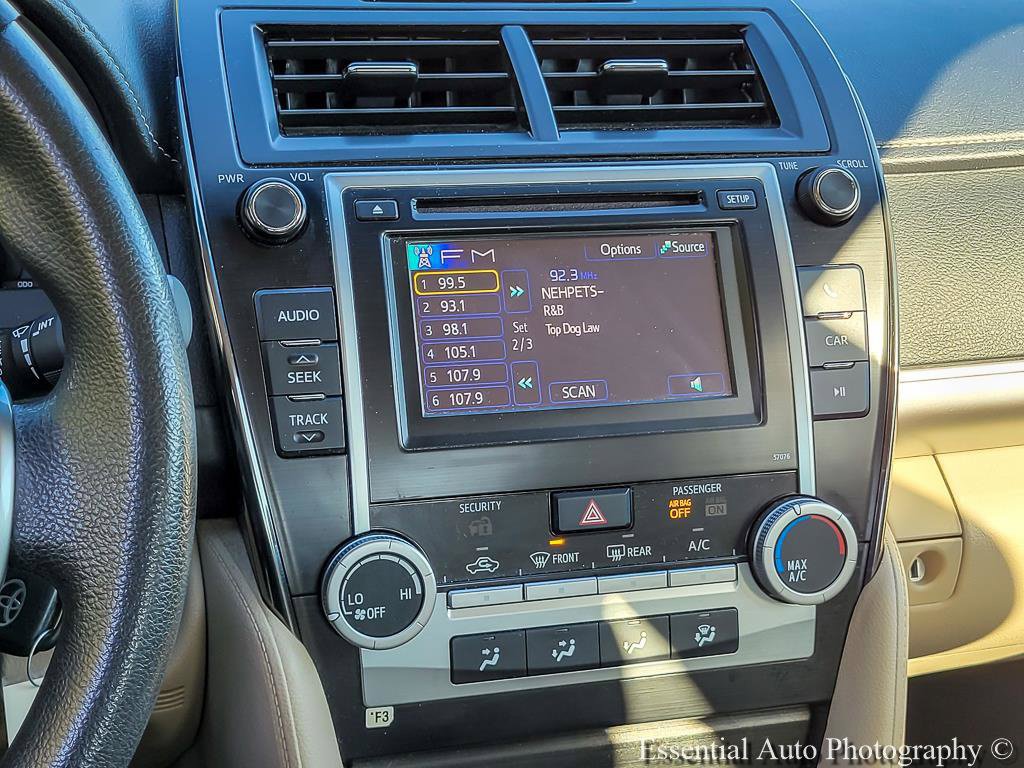 Used 2013 Toyota Camry LE FWD image 13