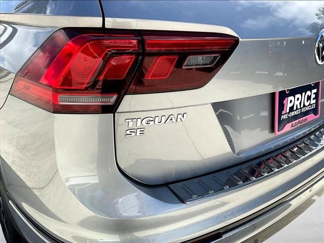 Used 2020 Volkswagen Tiguan SE R-Line FWD image 28