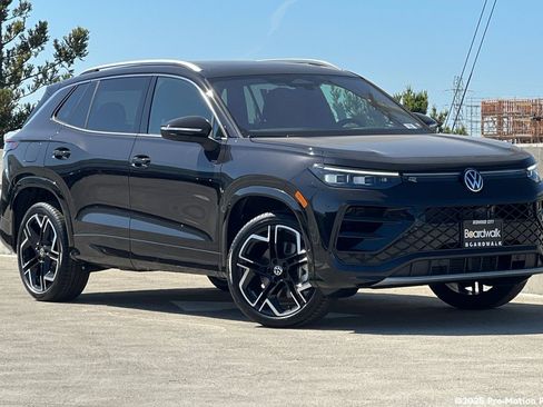 New 2026 Volkswagen Tiguan SEL R-Line AWD/4WD image 1