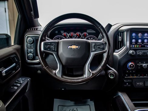 Used 2020 Chevrolet Silverado 3500 LTZ w/ LTZ Plus Package AWD/4WD image 30