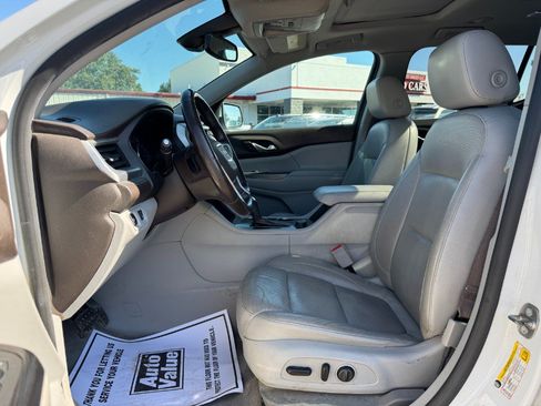 Used 2017 GMC Acadia SLT AWD/4WD image 15