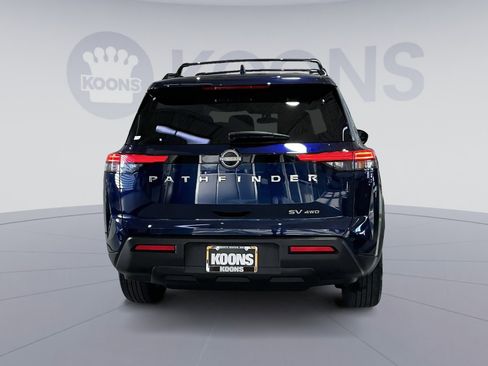 Used 2023 Nissan Pathfinder SV w/ Cargo Package image 15