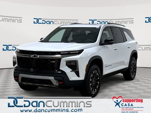 New 2026 Chevrolet Traverse Z71 w/ Enhanced Driving Package AWD/4WD image 1