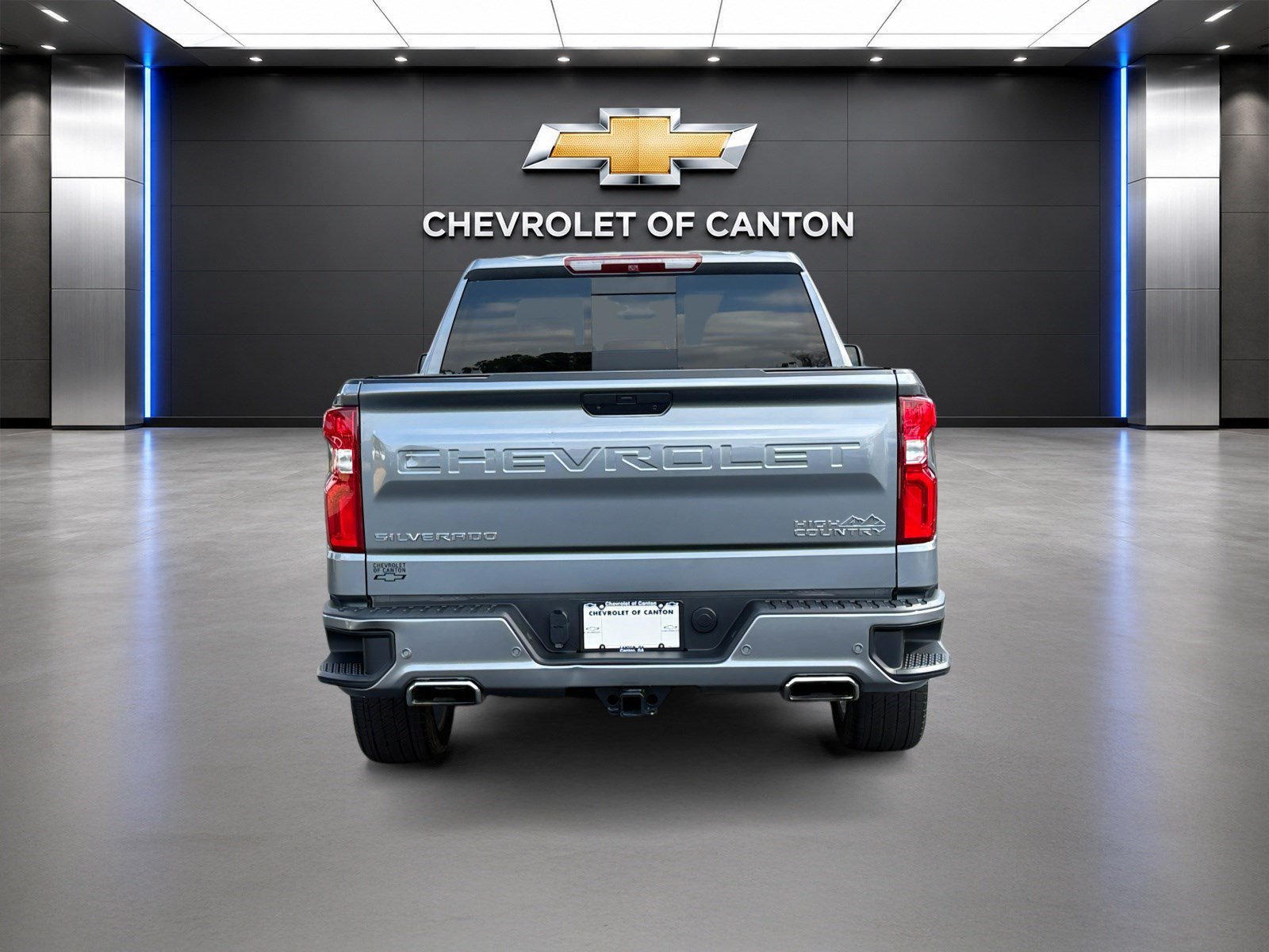 Used 2019 Chevrolet Silverado 1500 High Country w/ Technology Package AWD/4WD image 6