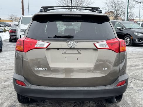 Used 2014 Toyota RAV4 LE image 15