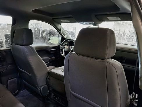 Used 2019 Chevrolet Silverado 1500 LT w/ True North Edition AWD/4WD image 11