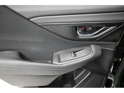 Used 2023 Subaru Outback Premium image 23