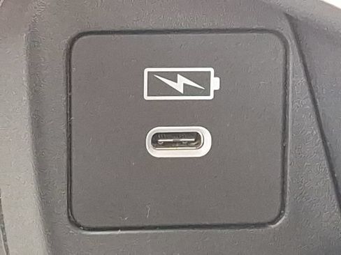 Certified 2024 Honda HR-V LX image 19