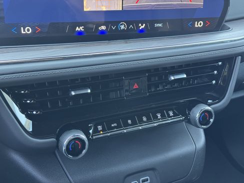 New 2026 Chevrolet Tahoe LS image 22