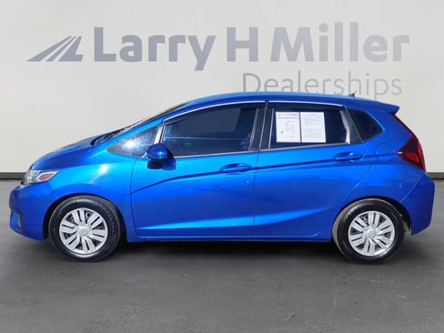 Used 2016 Honda Fit LX image 2